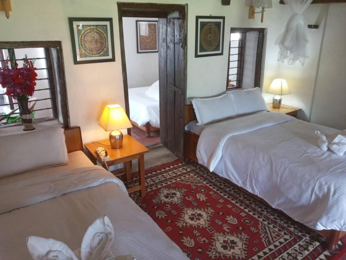 Lake Boutique Hotel โพคารา ภายนอก รูปภาพ